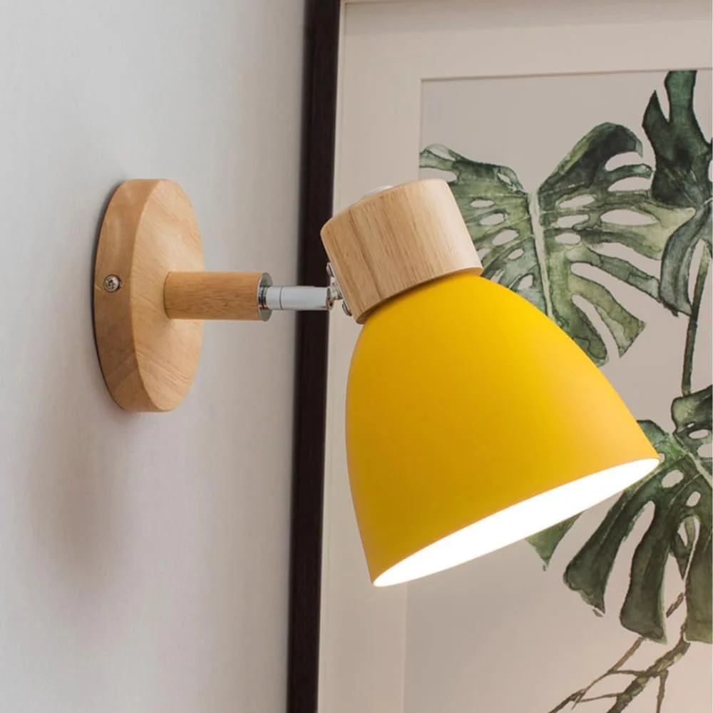 Modern Wall Lamp – Simple Design with Wood Accent