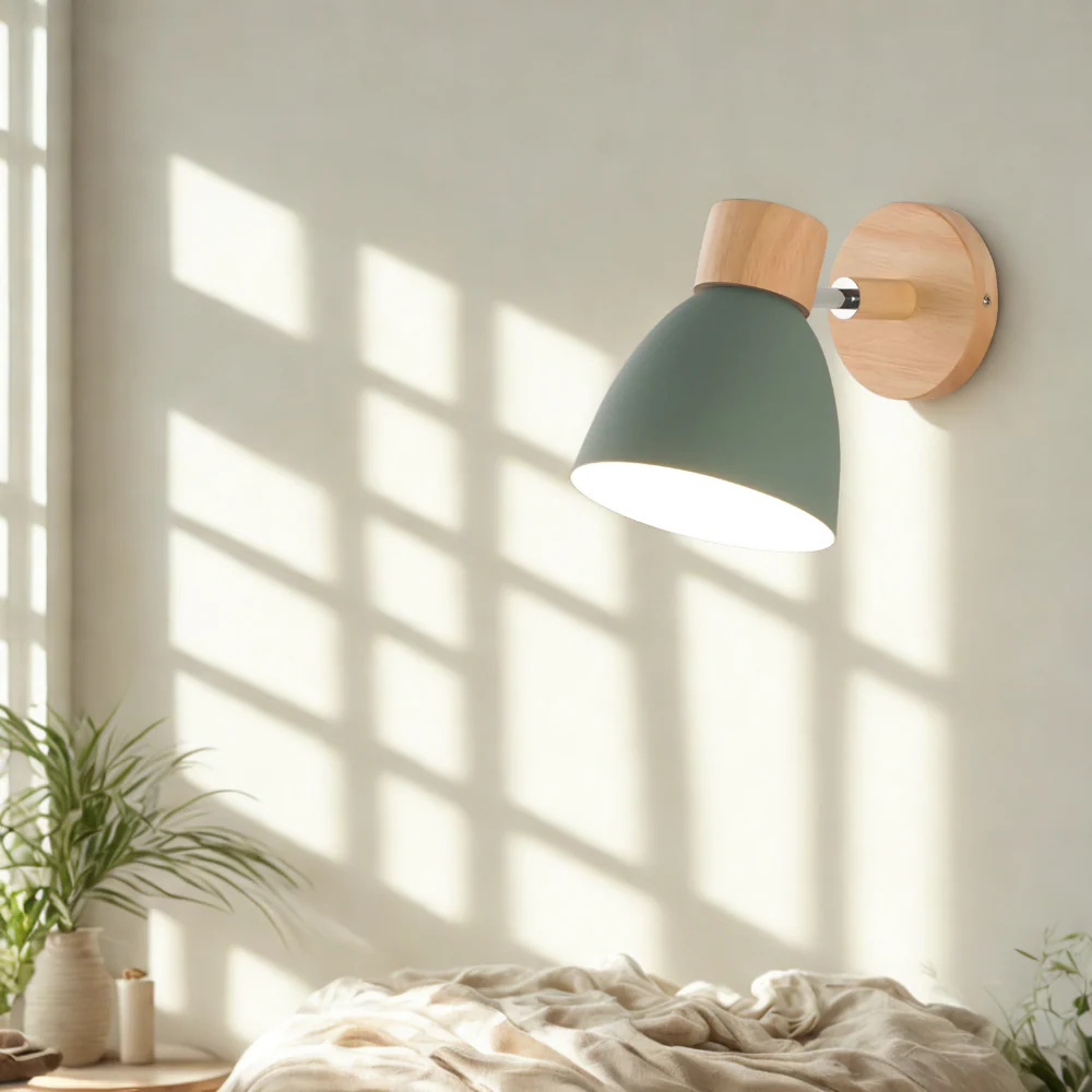 Modern Wall Lamp – Simple Design with Wood Accent