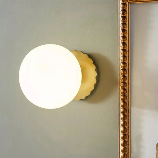 Sculptural Warm‑Glow Wall Lamp